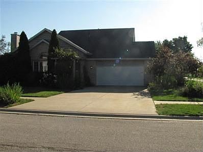 1st image of 1040 King Arthur Ln
