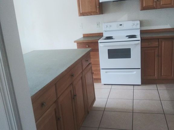 5th image of 1927 E Desmet Ave #Urz1ahj3v