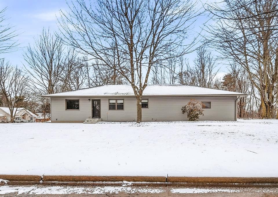 1st image of 3019 Deerfield Drive