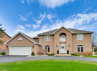 1909 Maplewood Ln, Munster, IN 46321