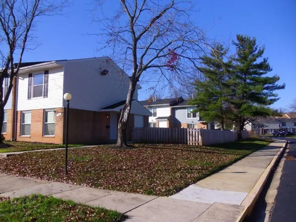 11510 Laurelwalk Dr, Laurel, MD 20708