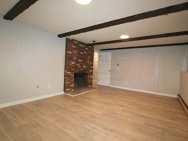 4 Nixon Park — Photo 21