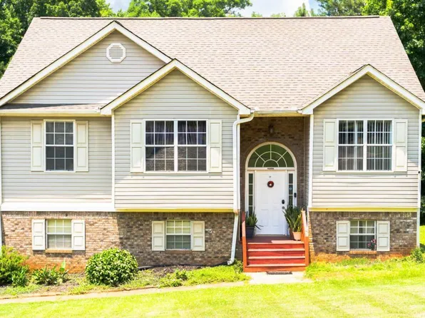 45 Avery Dr, Covington, GA 30016