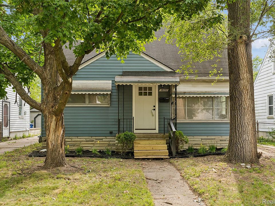 1st image of 18232 Gaylord