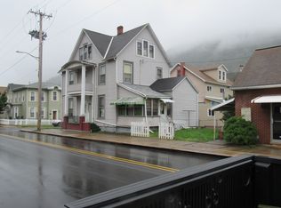 940 Huron Ave, Renovo, PA 17764