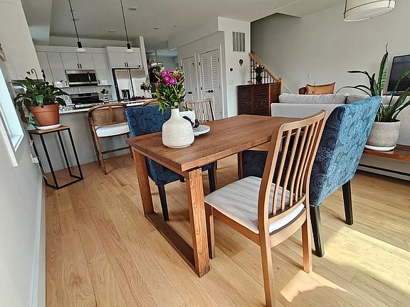 3rd image of 104 Ege Ave #2