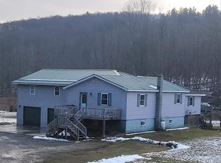 28-60 Swan Ln, Towanda, PA 18848