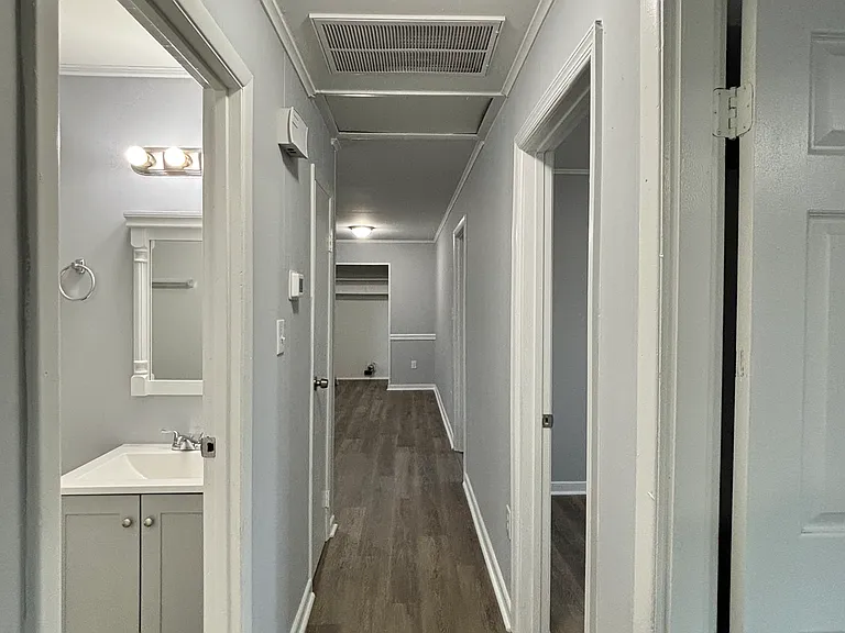23 Saint John Ct — Photo 8