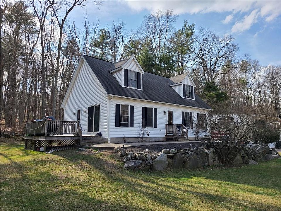 447 Steere Farm Rd Harrisville, RI, 02830 Apartments for Rent Zillow