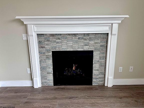 4th image of 118 Lockwood Dr
