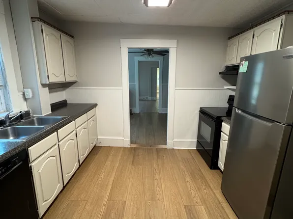 87 Cumberland St, Bangor, ME