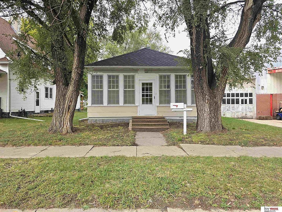 117 N 7th St, Wymore, NE 68466 MLS 22324173 Zillow