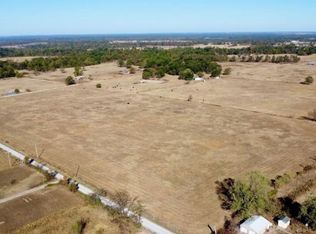 Lamphear Rd, Gentry, AR 72734