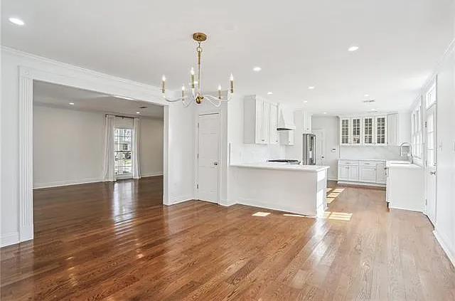436 Betz Pl — Photo 9