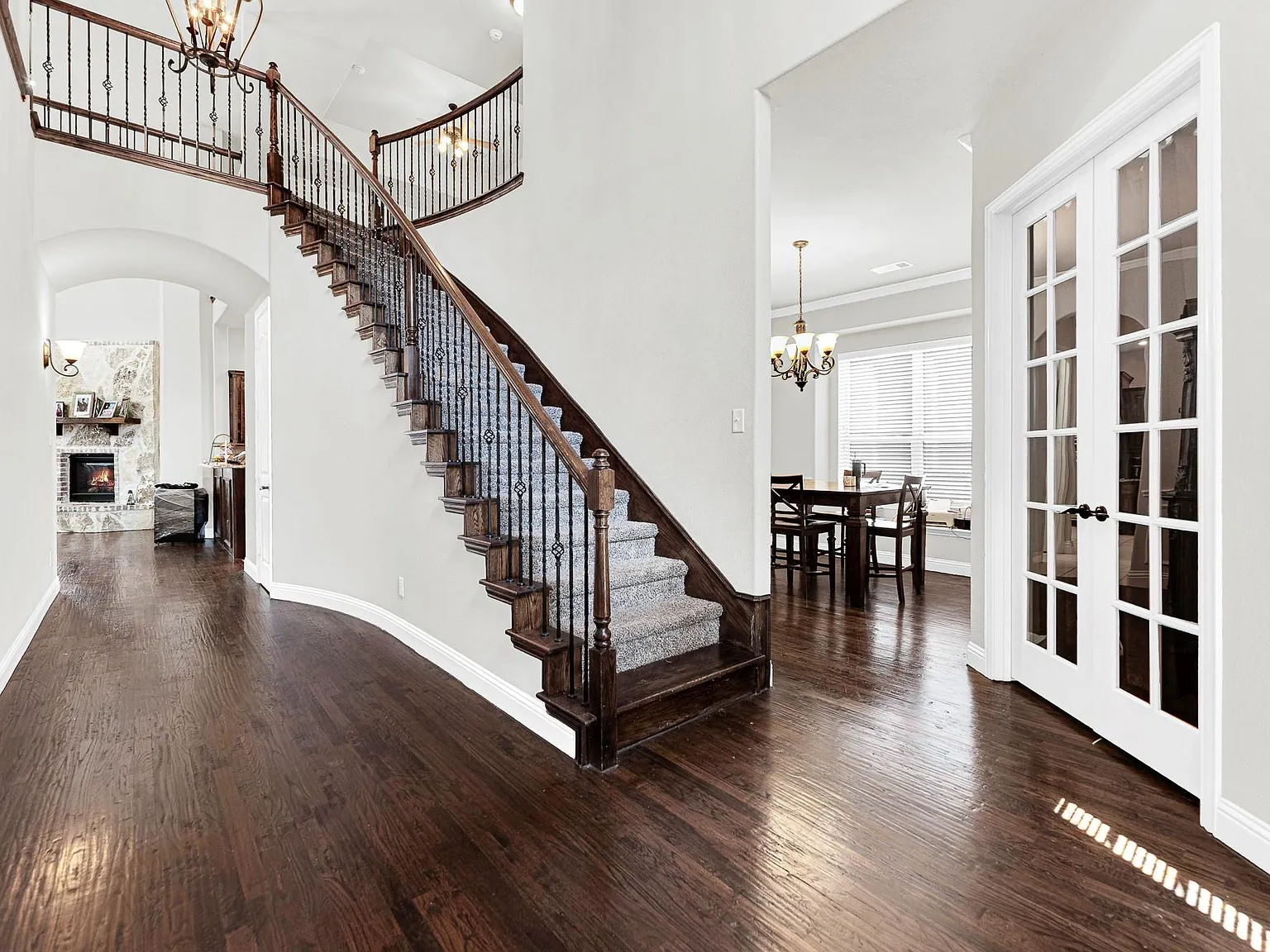 4 bed, 3415 sqft, $3,400 — Photo 3
