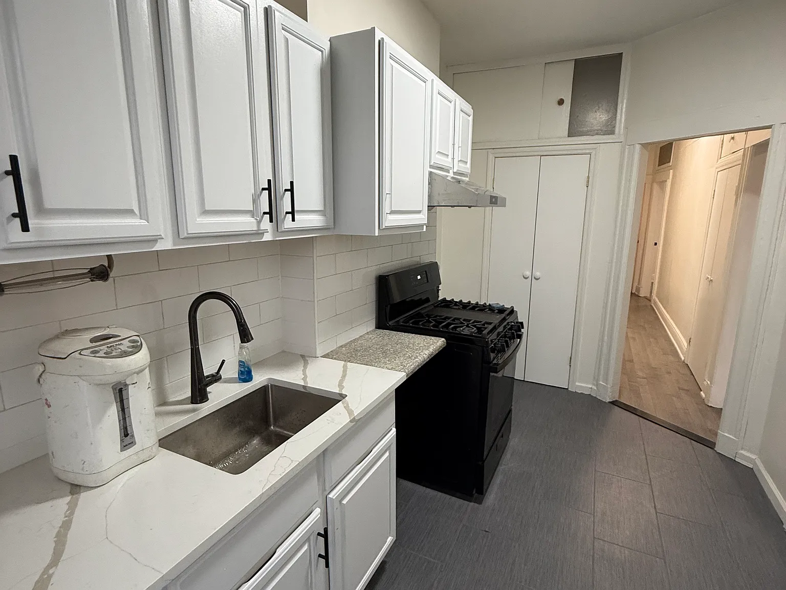 151 Hemlock St — Photo 4