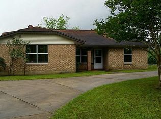 193 Walker Compound Rd, Trinity, TX 75862