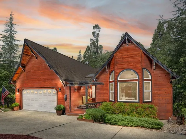 898 Dogwood Dr, Murphys, CA 95247