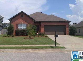 112 Macon Ct, Calera, AL 35040
