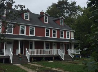 933 Broad St, Emmaus, PA 18049