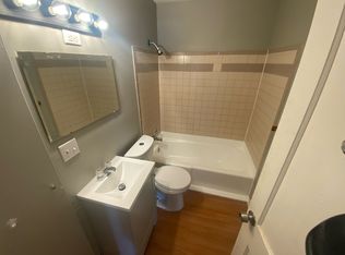 406 Wood River Ave #406, East Alton, IL 62024