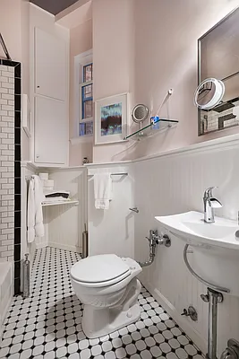 Sold by Brown Harris Stevens | media 19