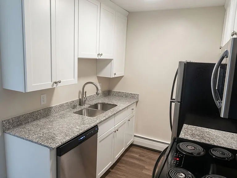 3708 West 32nd Street — Photo 49