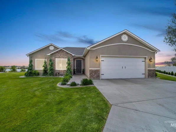 1401 Heritage Dr, Heyburn, ID 83336