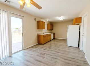 1081 Jubilee Ct APT B, Pahrump, NV 89048