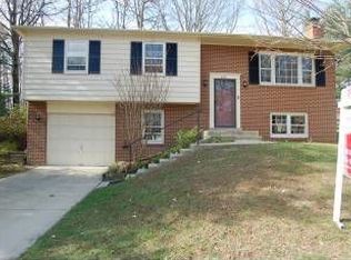 3061 Oak Leaf Ct, Woodbridge, VA 22192