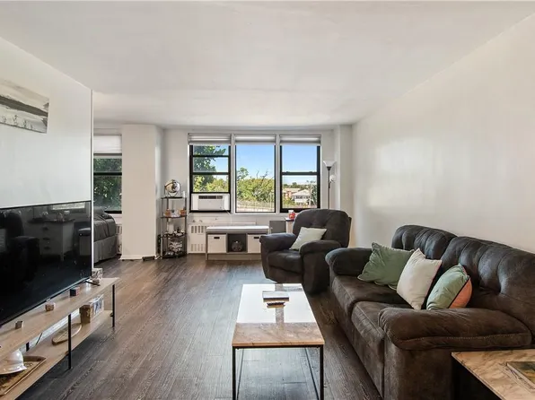 3121 Middletown Road #3E, Bronx, NY 10461