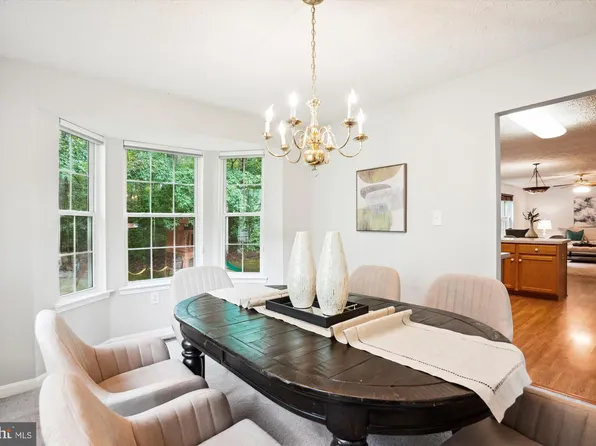 261 Timber Ln, Grasonville, MD 21638