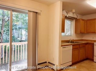 1055 E Klatt Rd APT 4, Anchorage, AK 99515