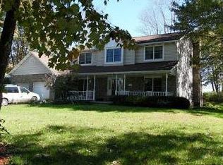 134 Applewood Ln, Slippery Rock, PA