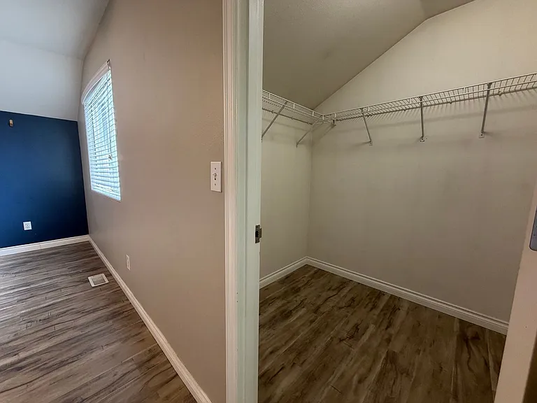 1436 Kincaid St — Photo 18
