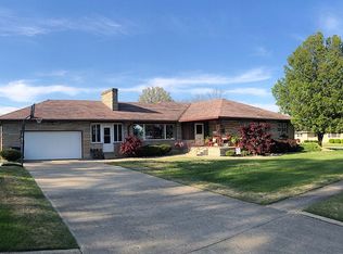 21 Parisian Ct, Paris, IL 61944