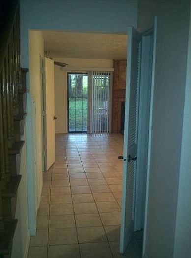 1st image of 1824 Larette Dr