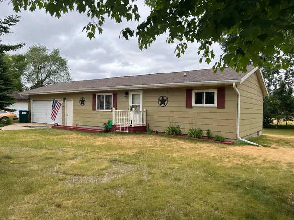 432 E Valley View Dr, Wautoma, WI 54982