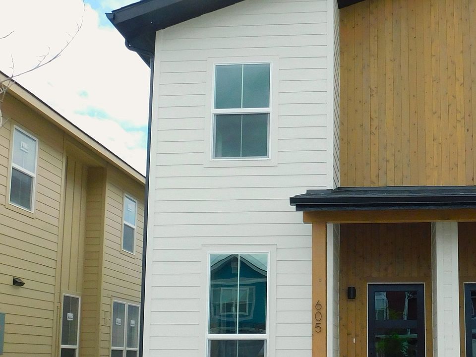 1st image of 605 Holstein Way