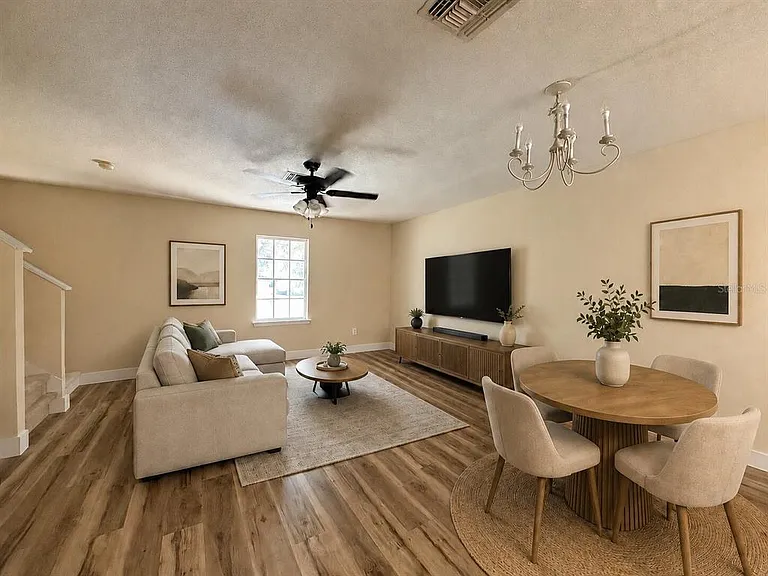 12718 Somerset Oaks St — Photo 4
