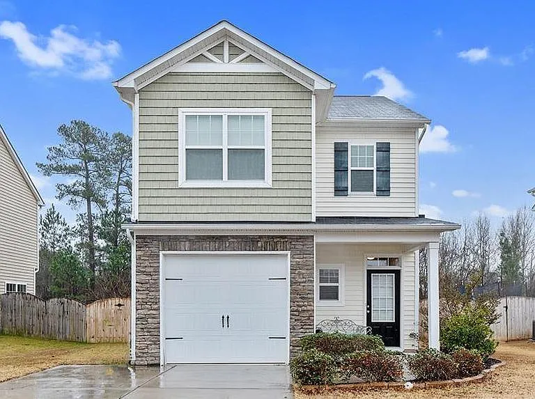 715 Hunters Ridge Dr — Photo 1