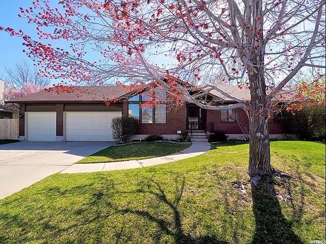 1st image of 7253 S Dorset Cir