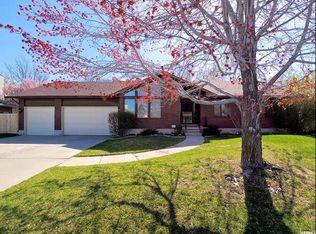 7253 S Dorset Cir, Cottonwood Heights, UT 84121