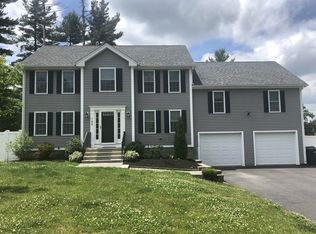 166 Blair Dr, Holden, MA 01520