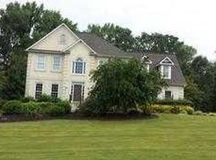 35 Arabian Ave, Milton, GA 30004