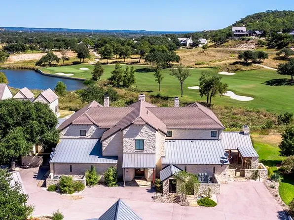 176 S Putting Park Cv, Fredericksburg, TX 78624