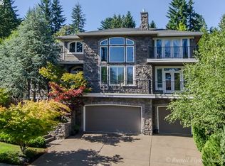 12841 SE Wellington Ct, Happy Valley, OR 97086