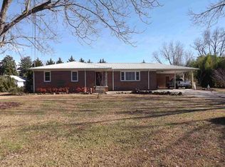 1114 Larry St, Glencoe, AL 35905