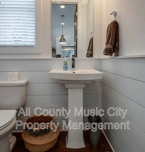 3009 Delaware Ave — Photo 7