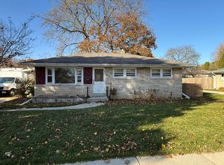 4021 S 74th St, Milwaukee, WI 53220